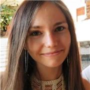 Profesora joven con más de 5 años de experiencia ofrece clases particulares de todas las asignaturas de primaria hasta bachiller